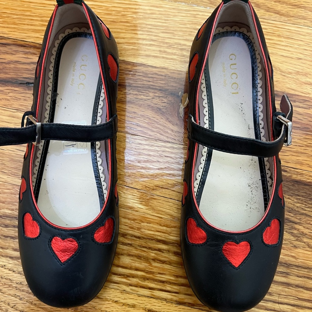 Gucci shoes
